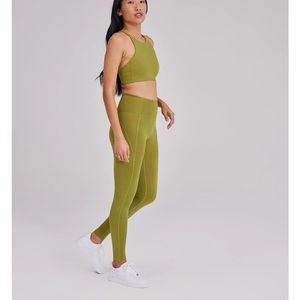 Girlfriend Collective Ivy Compressive Legging
